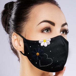 Daisy and Heart Face Mask w/ filter pocket